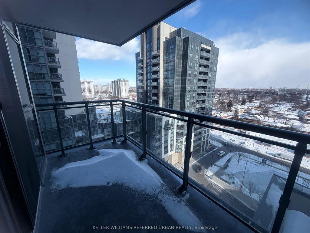 20 Meadowglen Place - Photo 2 of 16