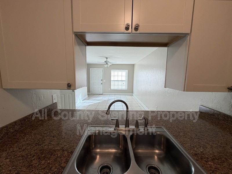 1718 Sw 69th Ter #C - Photo 5 of 14