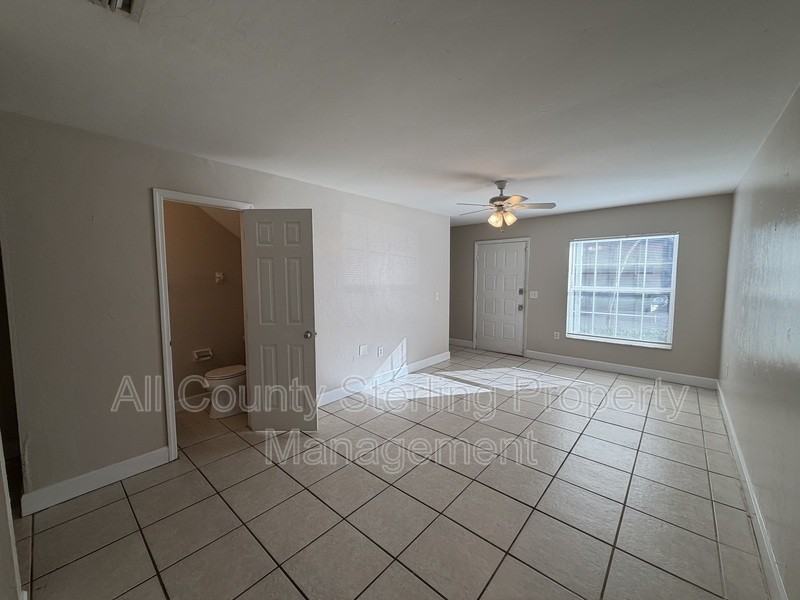 1718 Sw 69th Ter #C - Photo 3 of 14