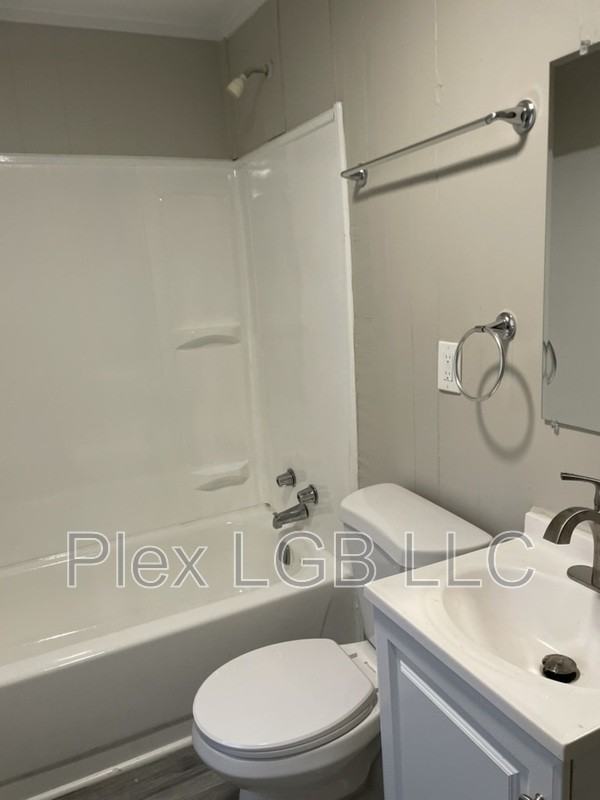 1 Union Ct - Photo 5 of 9