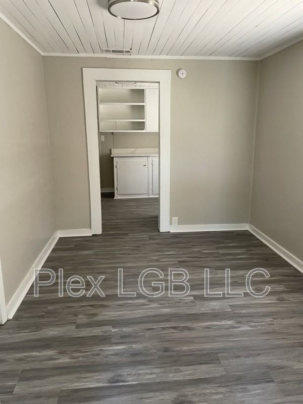 1 Union Ct - Photo 7 of 9