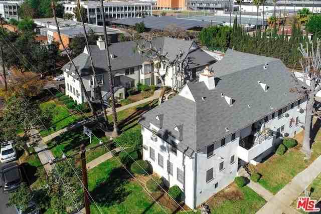 601 Glenwood Rd #B - Photo 6 of 9