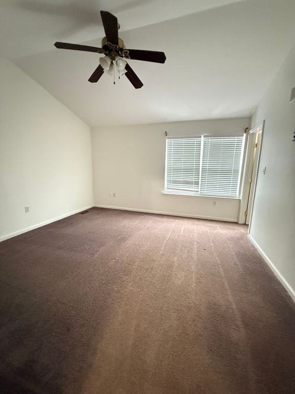 22 Brittany Ln - Photo 5 of 8