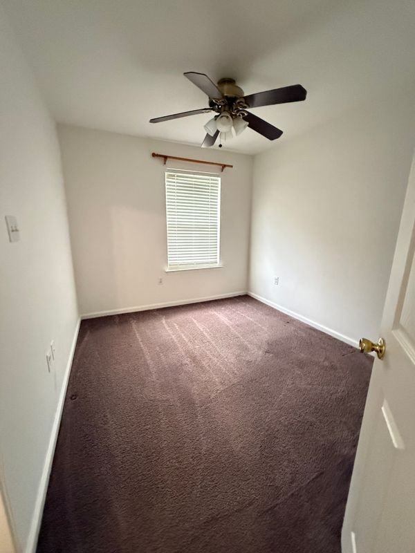 22 Brittany Ln - Photo 7 of 8