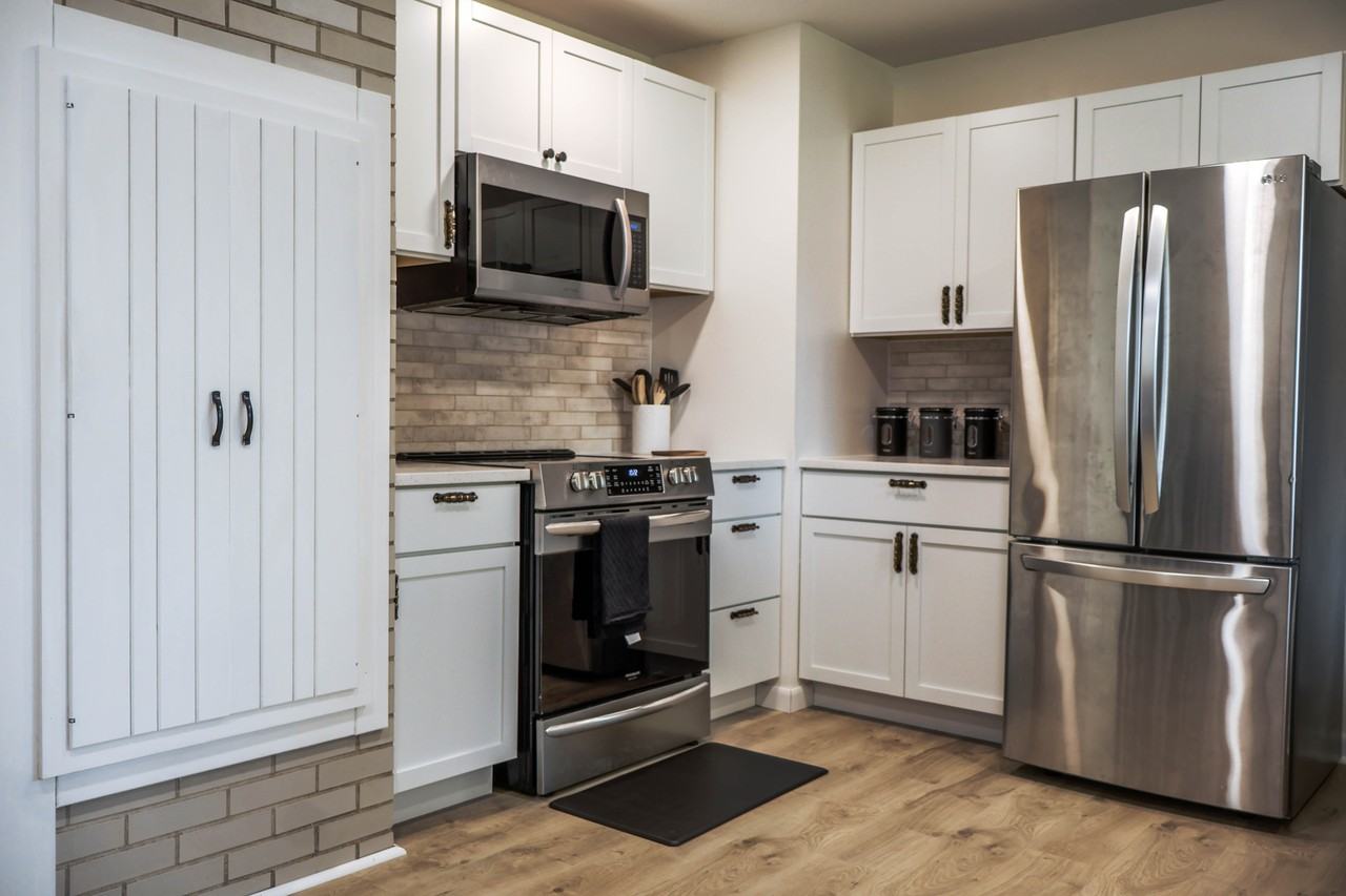 1929 Summer St #NA - Photo 4 of 19