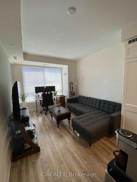 9085 Jane Street #707 - Photo 7 of 13