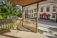 206 Center St - Photo 1 of 1