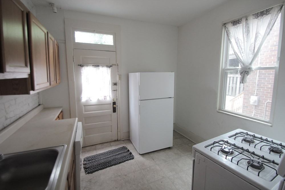 126 S. Trenton Ave - Photo 3 of 21