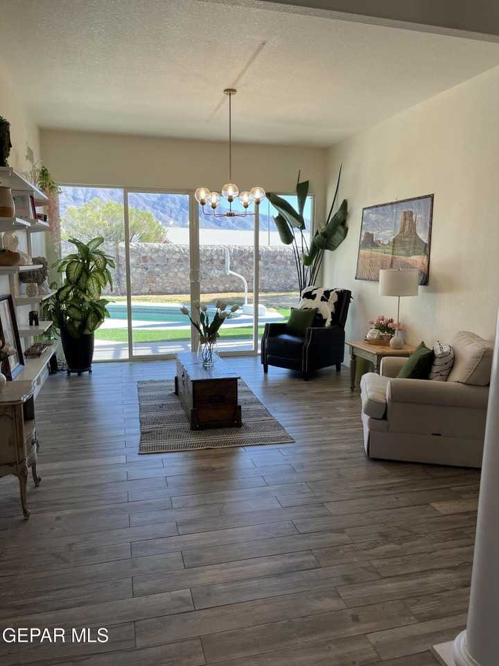 1424 Cloud Ridge Dr - Photo 6 of 20