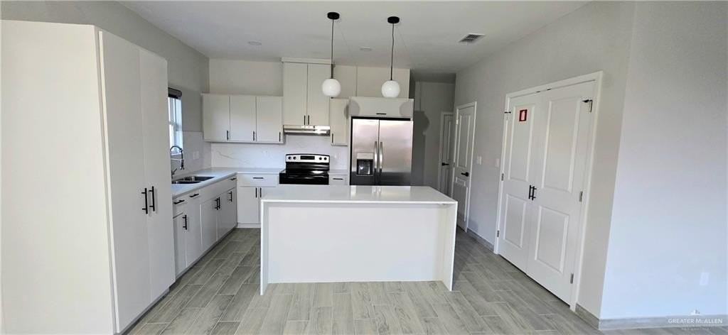 2105 Selena St - Photo 3 of 15