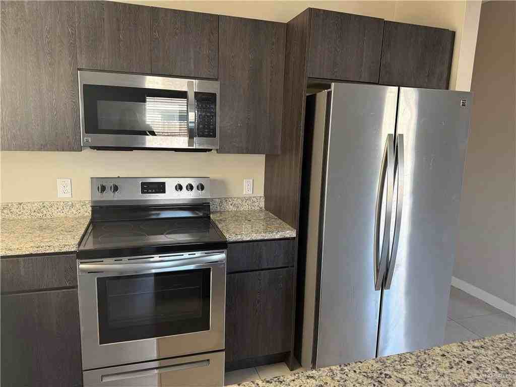 3420 Golden Nugget Apt 3 #3 - Photo 6 of 34