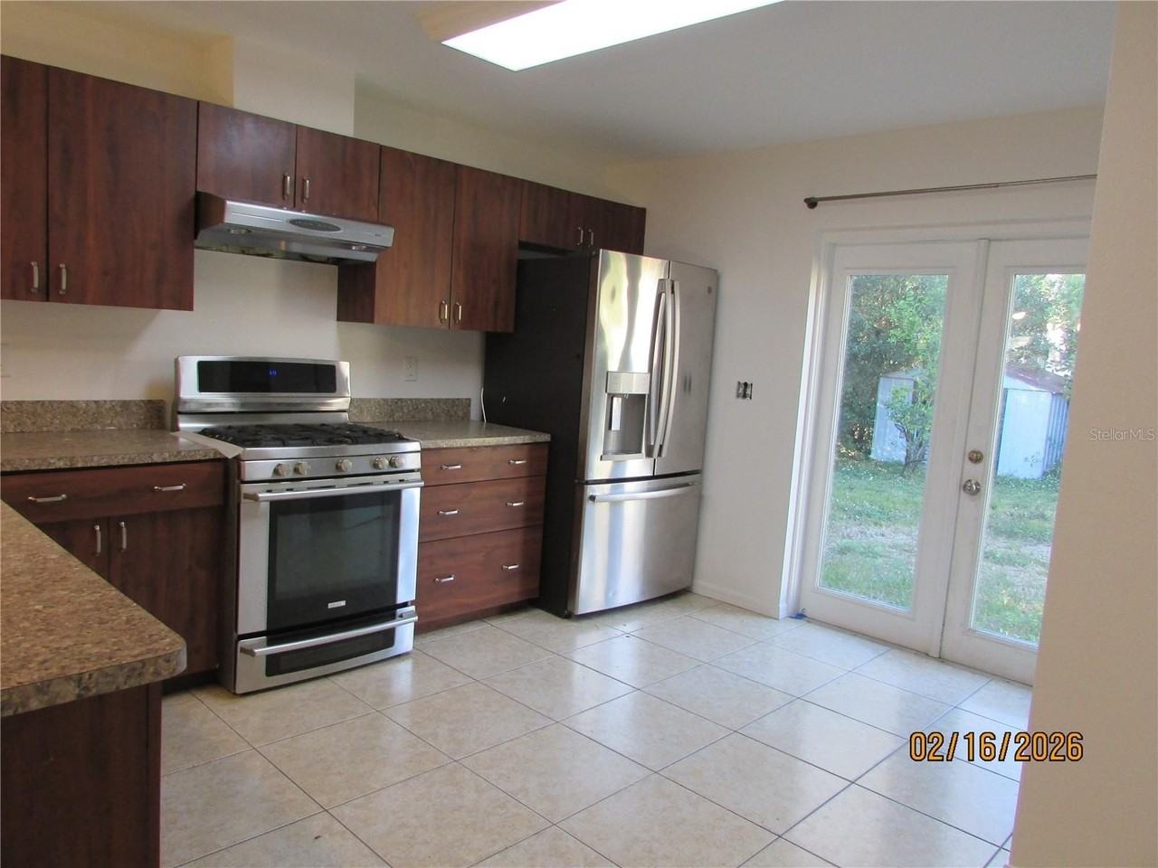 506 6th Ave Nw - Photo 2 of 17