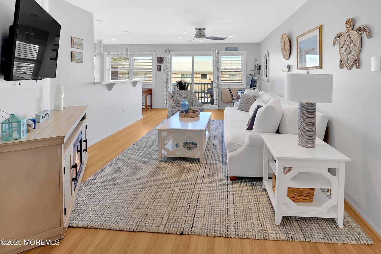 5 Ocean Ave Apt 9b #9B - Photo 3 of 25