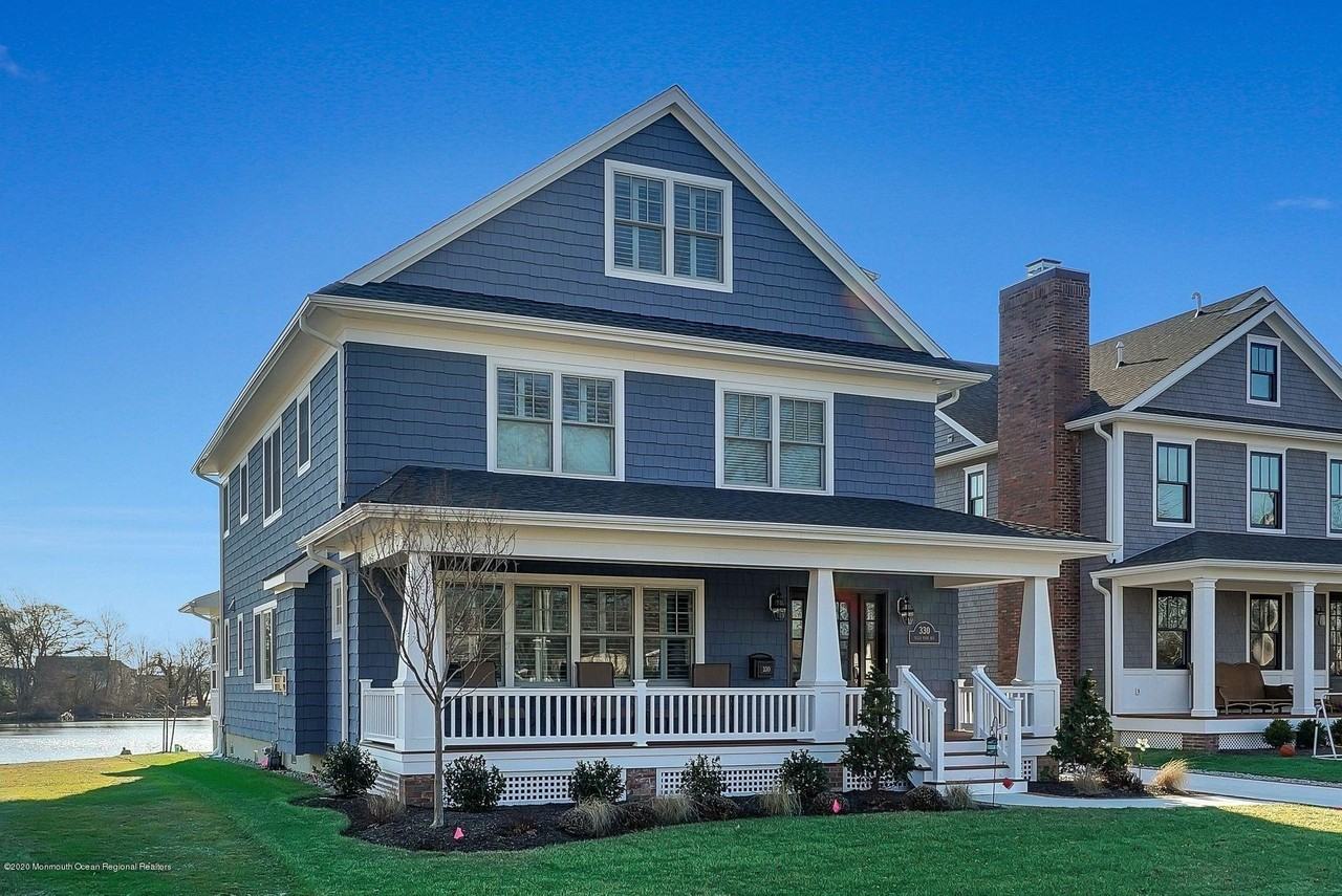 330 Villa Park Way - Photo 2 of 46