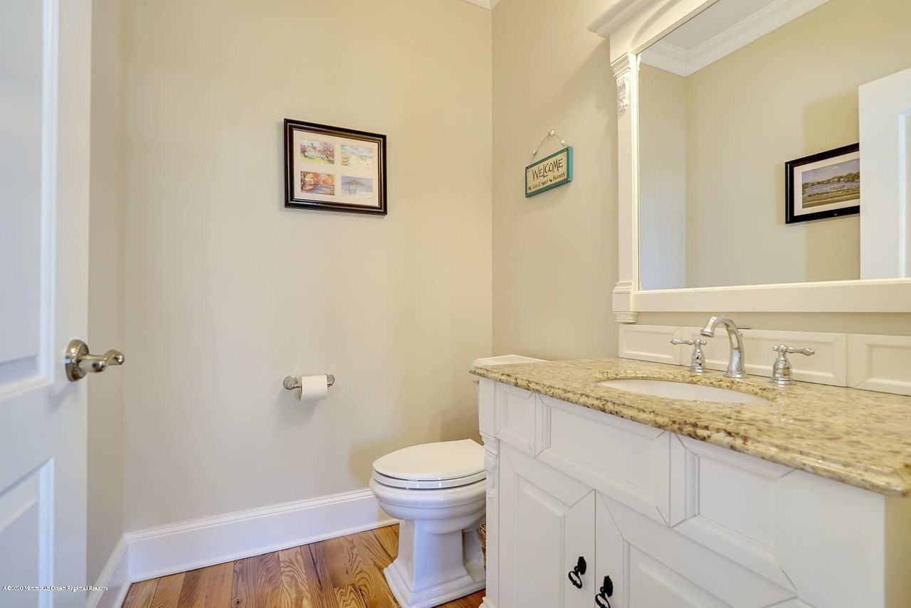 330 Villa Park Way - Photo 7 of 46