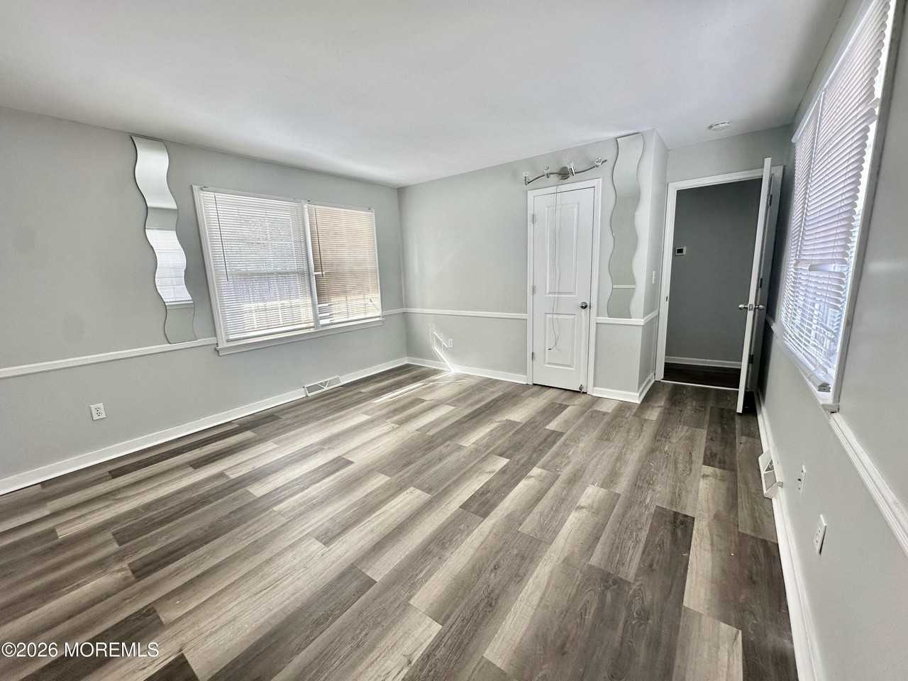 80 Larkin Pl - Photo 7 of 16