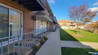 15 Cottage Street 19 3A - Photo 1 of 1