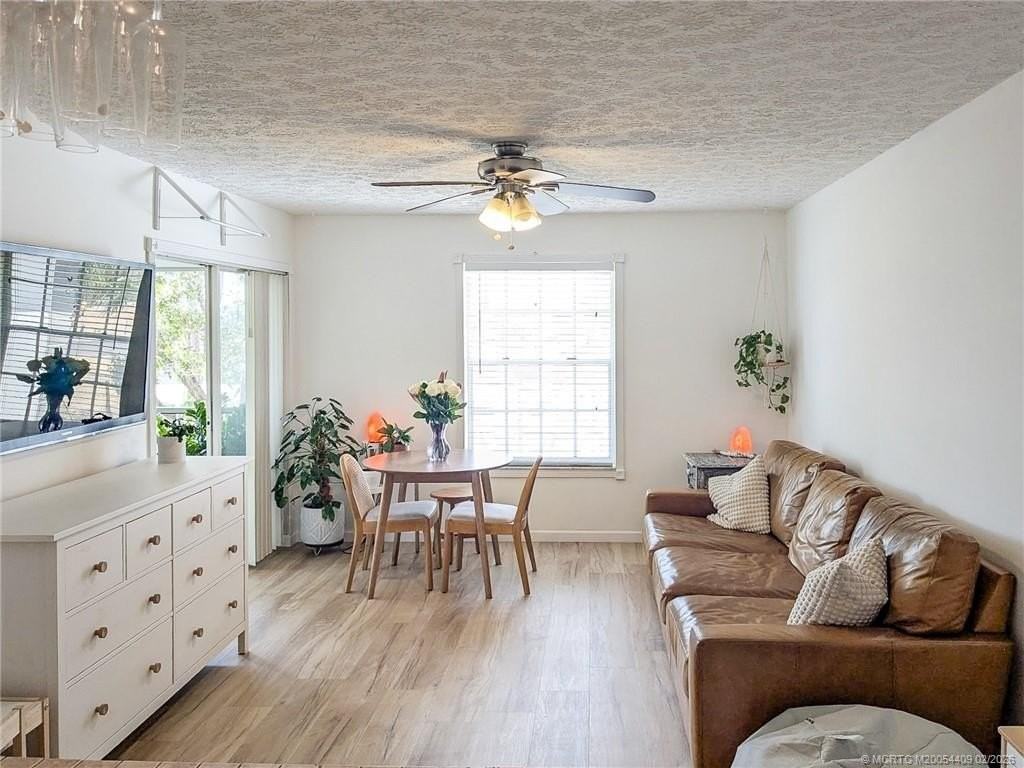 802 Se Central Pkwy Apt 13 #13 - Photo 6 of 17