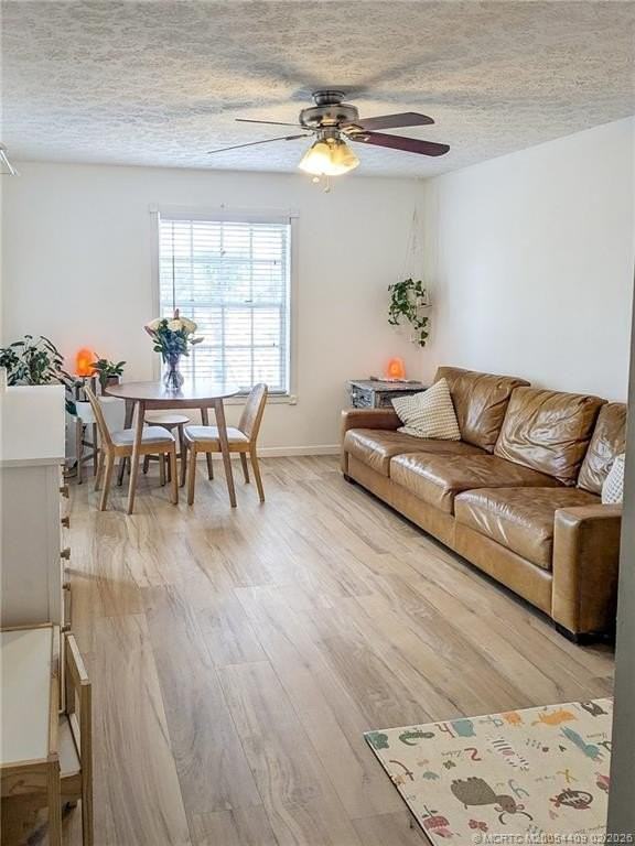 802 Se Central Pkwy Apt 13 #13 - Photo 7 of 17