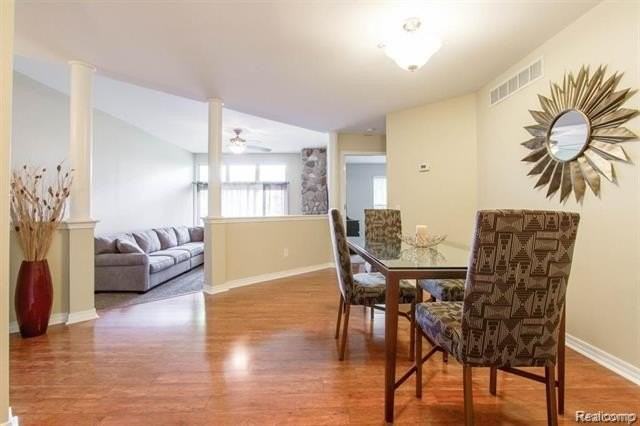 41605 Copper Creek Dr - Photo 2 of 13