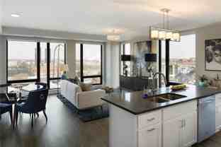 212 10th Ave S #914 - Photo 1 of 1