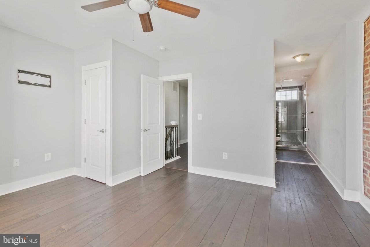 910 Ponca St - Photo 6 of 33