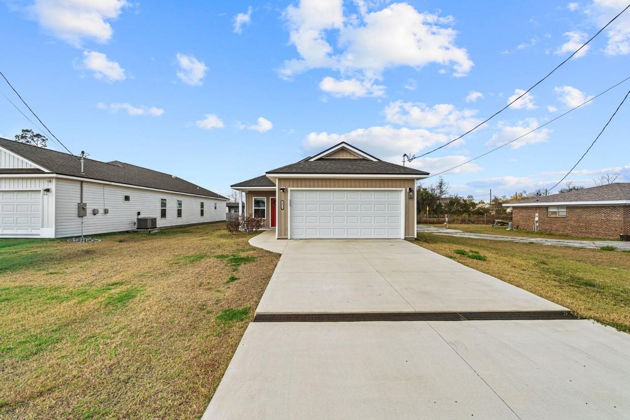 2811 N Panama Ave - Photo 4 of 20