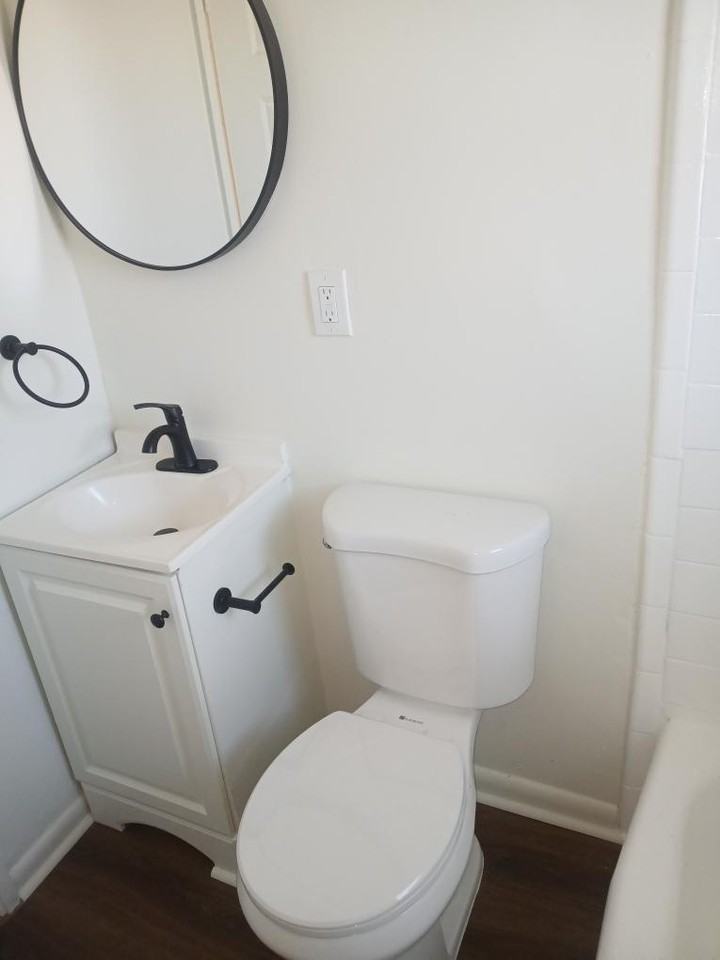 3413 Terminal Ct - Photo 3 of 7