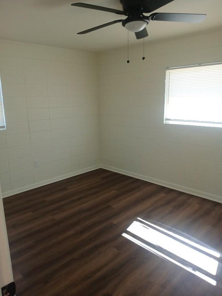 3413 Terminal Ct - Photo 5 of 7