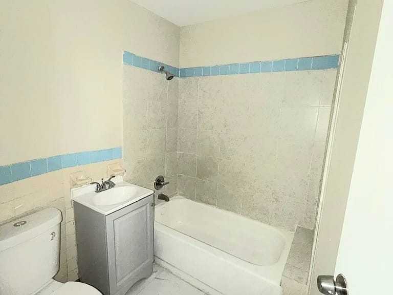 73 Garside Street #2 - Photo 5 of 5