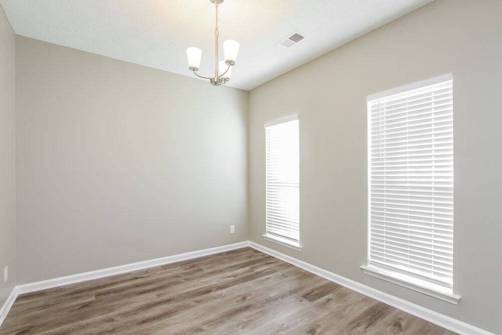 226 Everett Park Dr - Photo 6 of 17