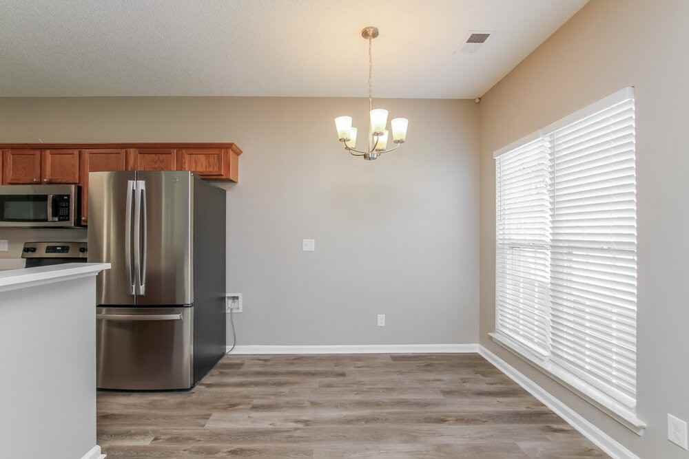 226 Everett Park Dr - Photo 7 of 17