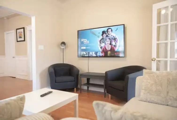 6277 Ash St - Photo 2 of 29