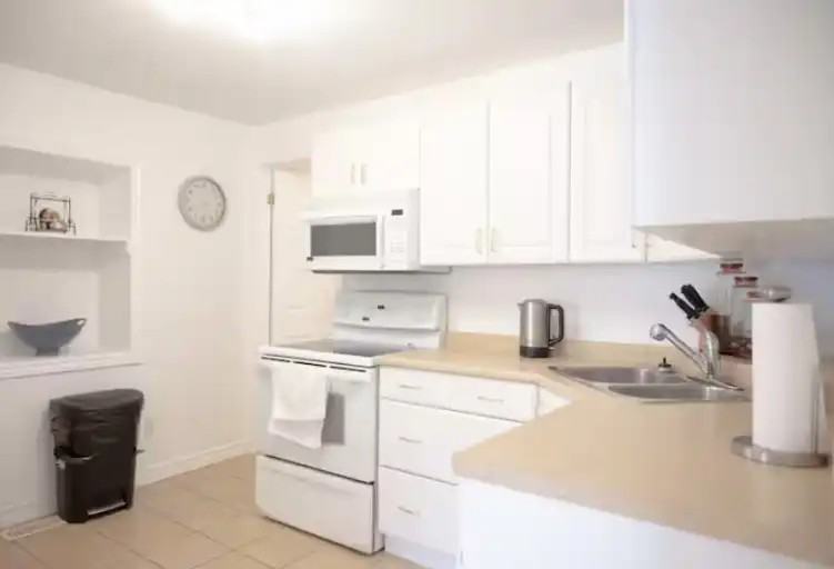 6277 Ash St - Photo 7 of 29