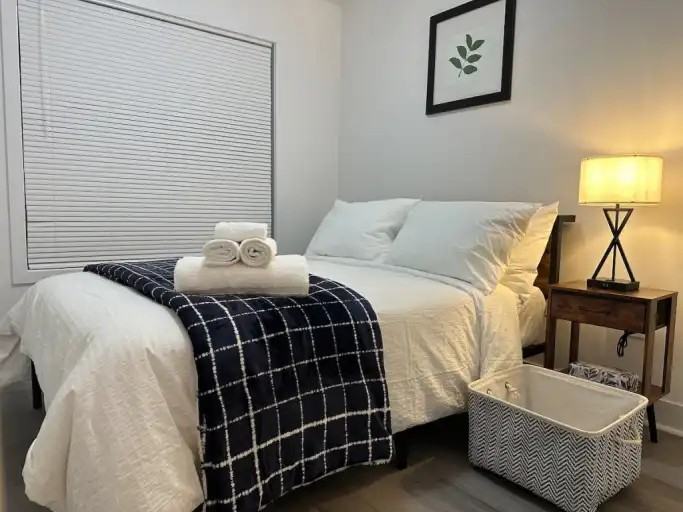 20 South Park Lane - Photo 3 of 29