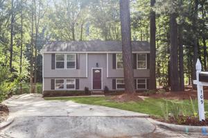 featured image of 109 Castle Bay Ct