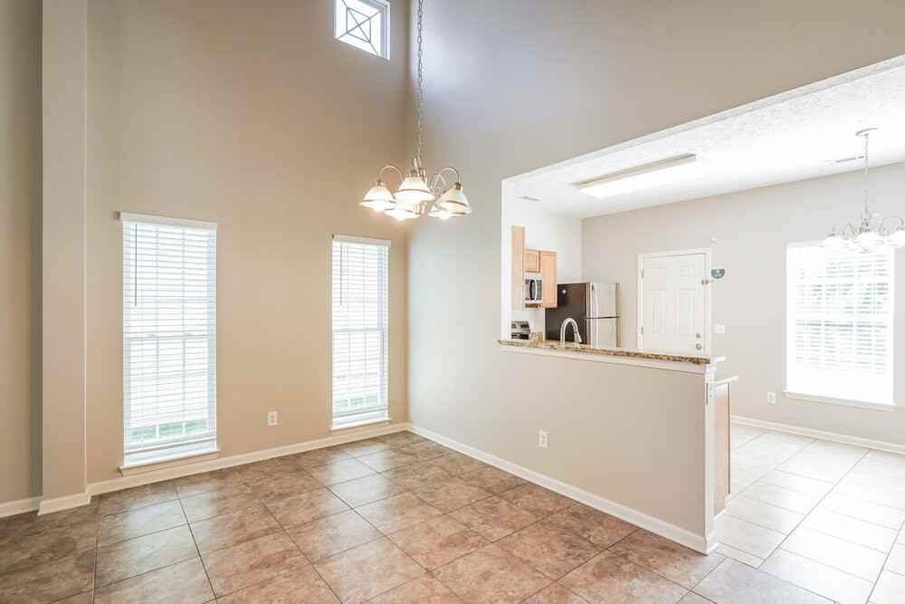 5049 Cobblestone Creek Dr - Photo 6 of 17