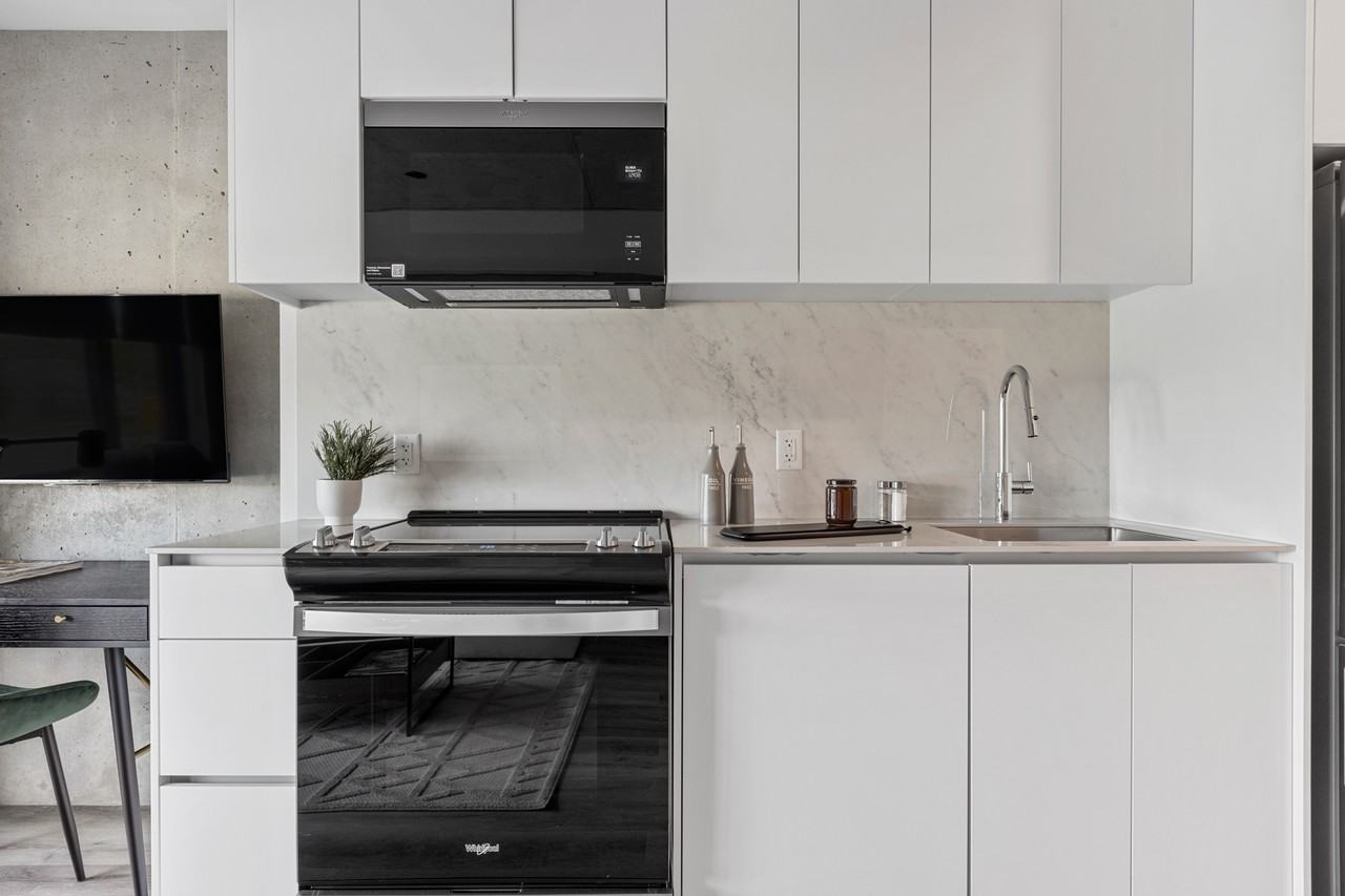 2140 Baseline Road - Photo 3 of 15