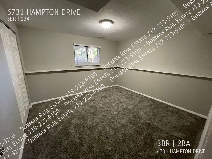 6731 Hampton Dr - Photo 4 of 12
