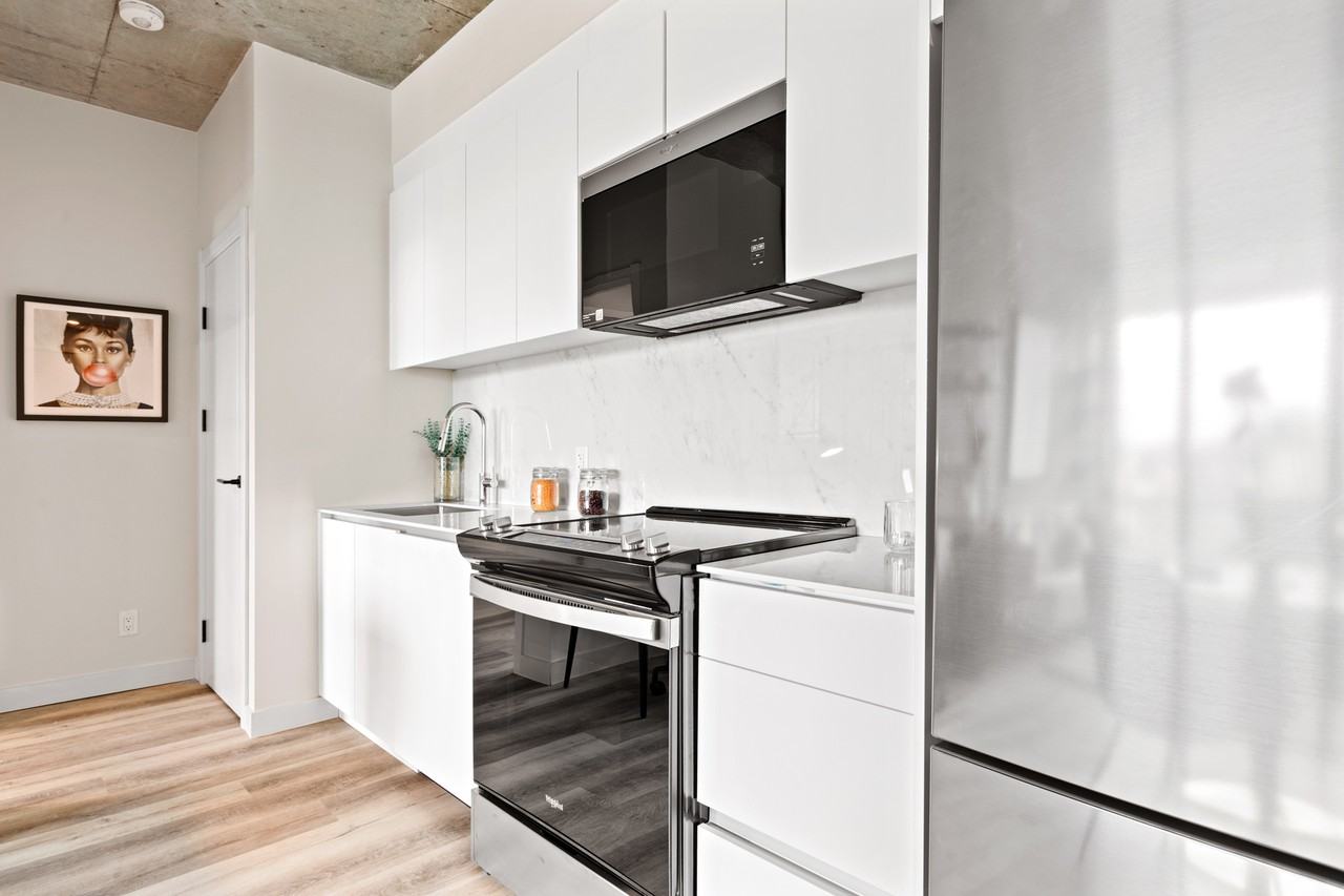 2140 Baseline Road - Photo 2 of 23