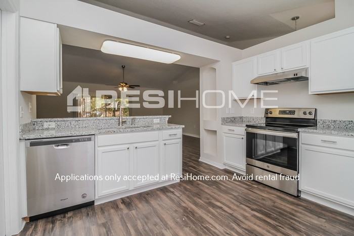 1728 Bavon Dr - Photo 2 of 22