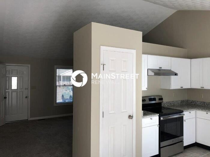 4520 Norene Ln - Photo 3 of 31