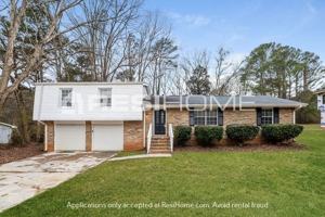 featured image of 2129 Kings Forest Dr Se