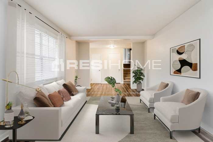 2129 Kings Forest Dr Se - Photo 4 of 21