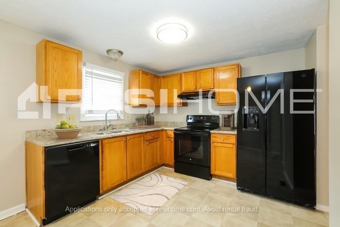 5386 Kristian Ct - Photo 2 of 17