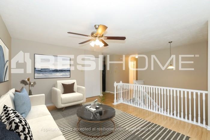 5386 Kristian Ct - Photo 4 of 17