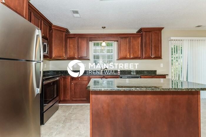 12423 Autumn Blaze Dr - Photo 7 of 14