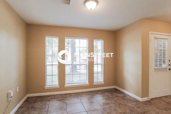 8835 Creek Willow Dr - Photo 7 of 17