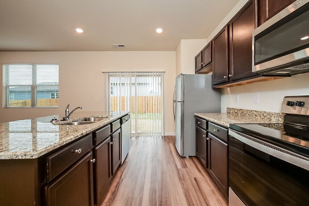 441 Culloden Moor Dr - Photo 6 of 17