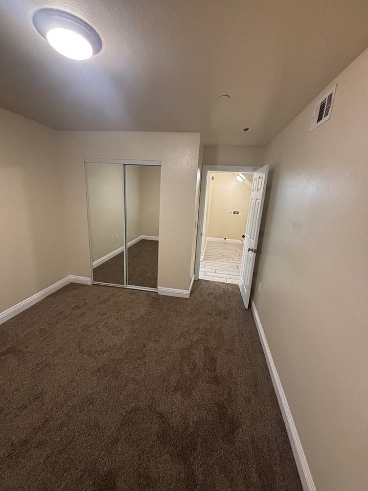 4310 Morgan Avenue - Photo 7 of 16